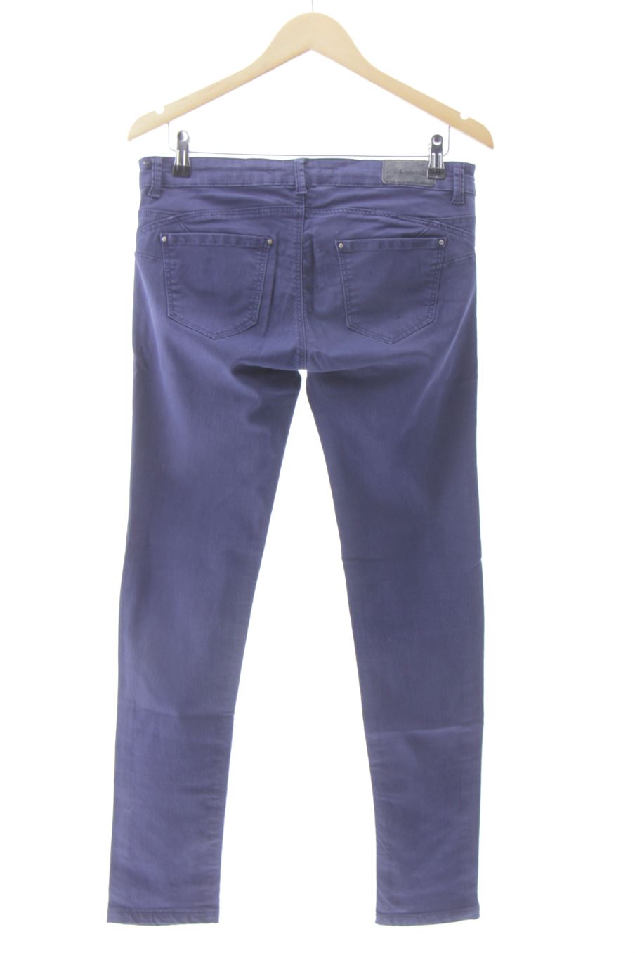 Jeans Stradivarius de la taille 40, de couleur bleu marine de denim
