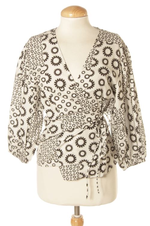 Blusa a maniche lunghe