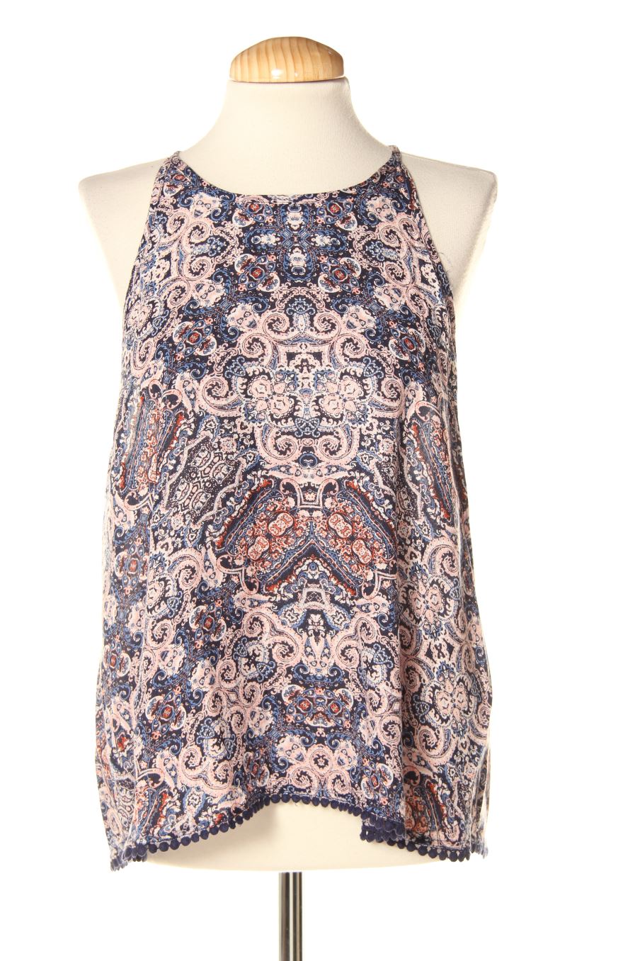 Top de Amisu de la talla M, de color estampado