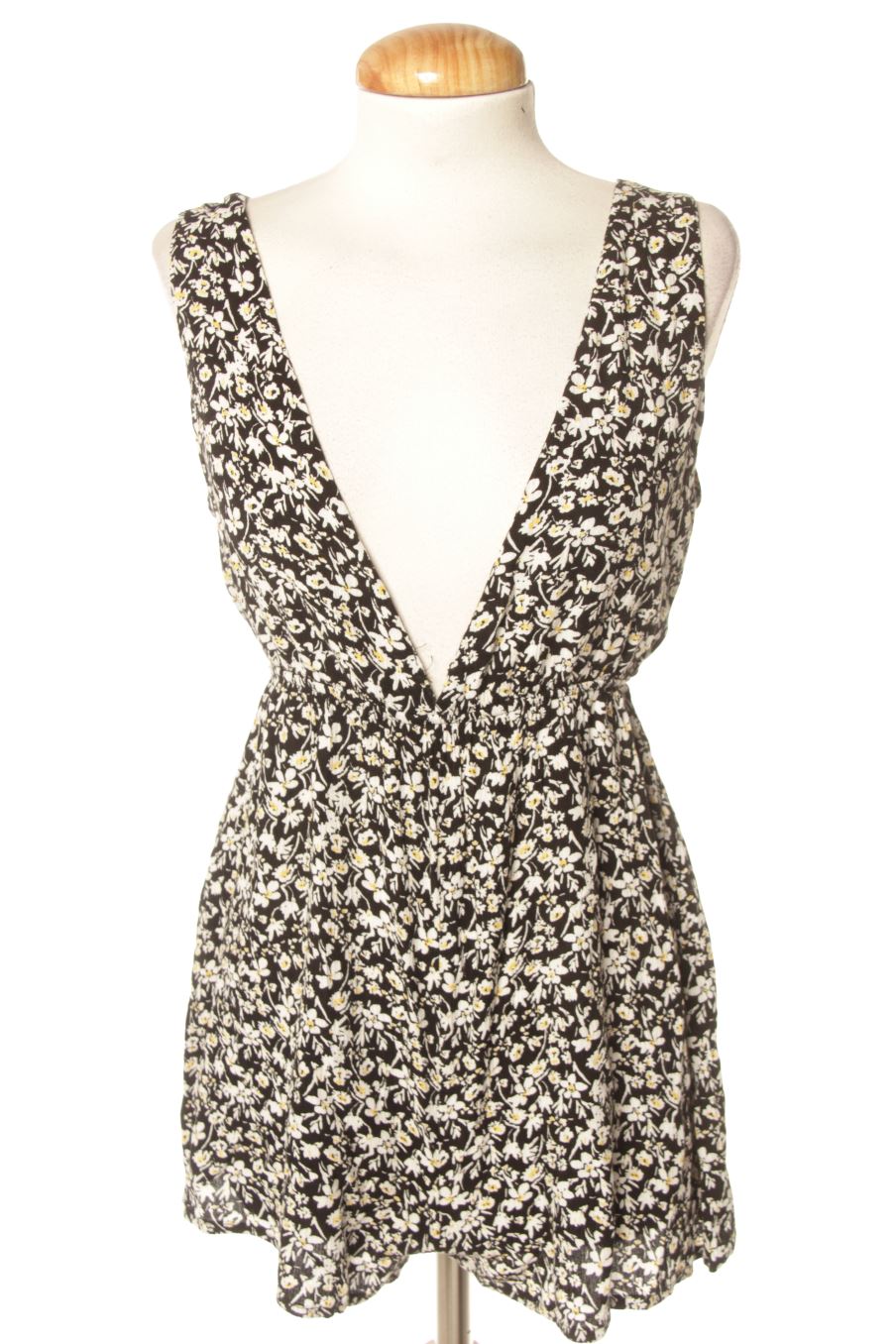 Tuta de Pull & Bear de la talla S, de color fiori