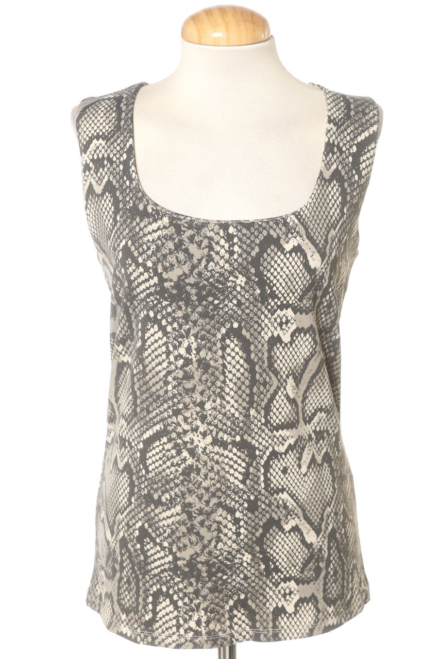 Top de Zara de la talla L, de color animal print