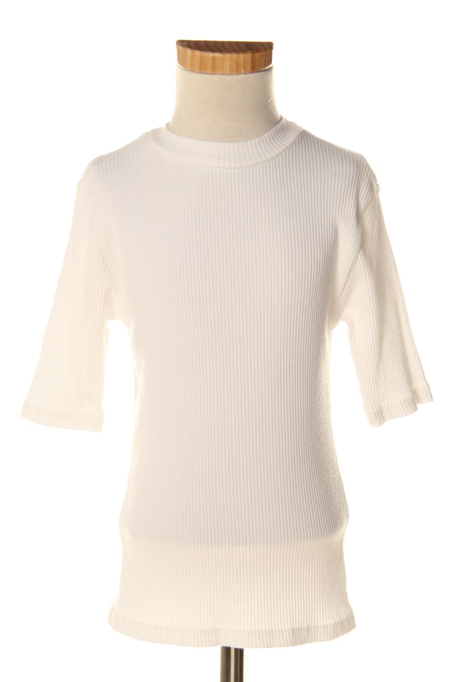 Camiseta de Zara de la talla 9 años de segunda mano