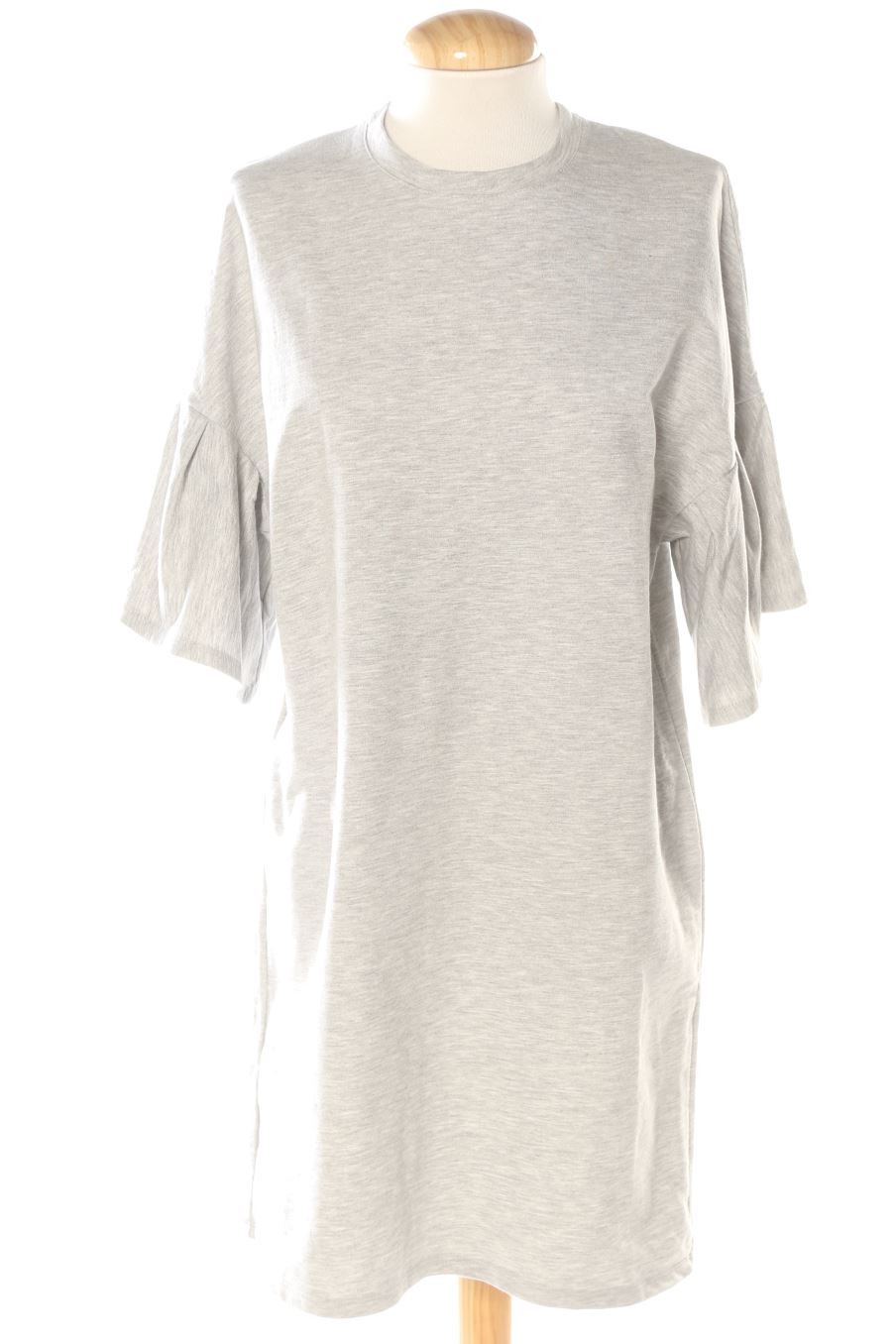 Vestito casual de Stradivarius de la talla S, de color grigio