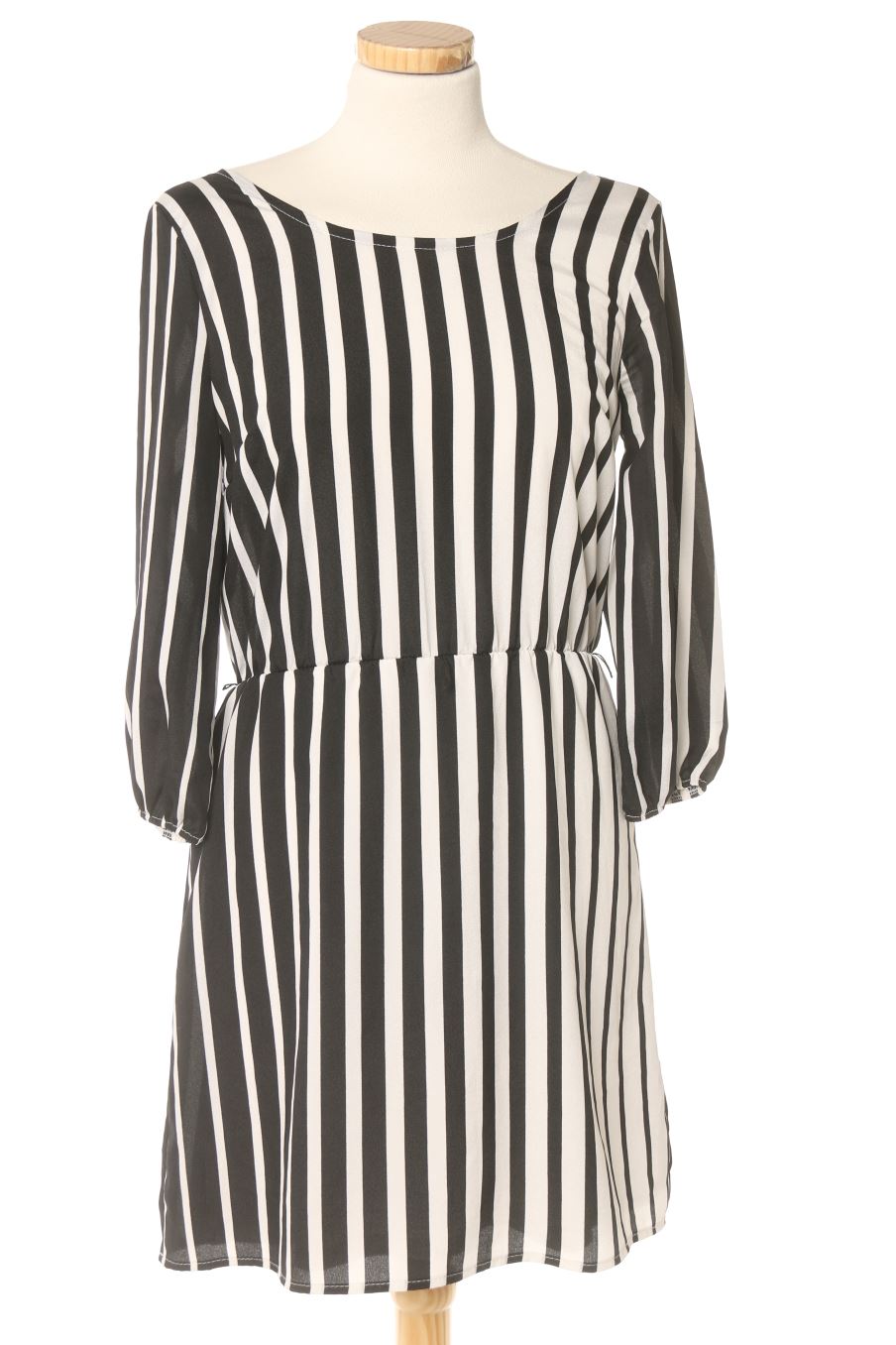 Robe casual Charlotte Russe de la taille S, de couleur rayures