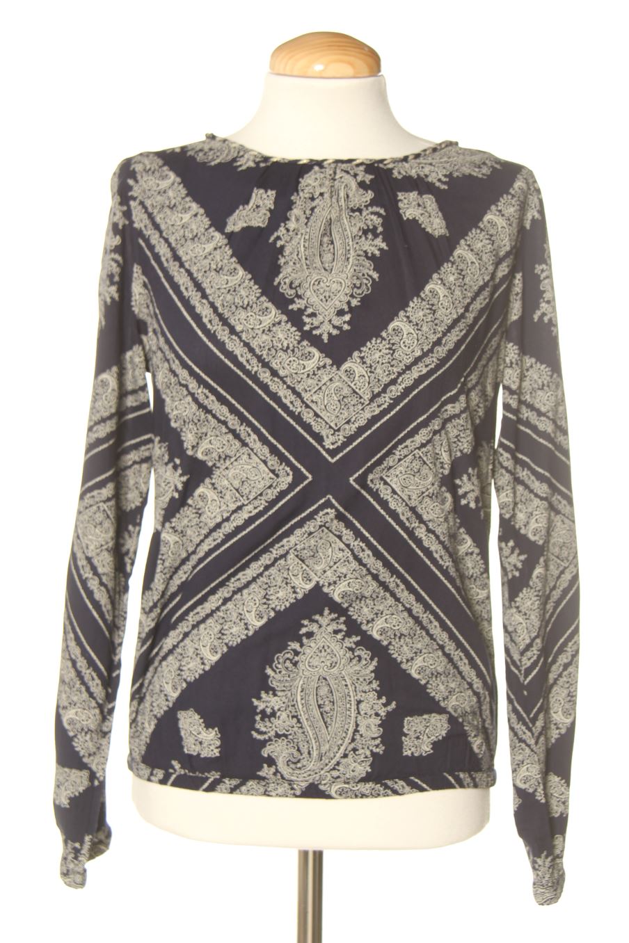 Blusa a maniche lunghe de Sfera de la talla M, de color stampato