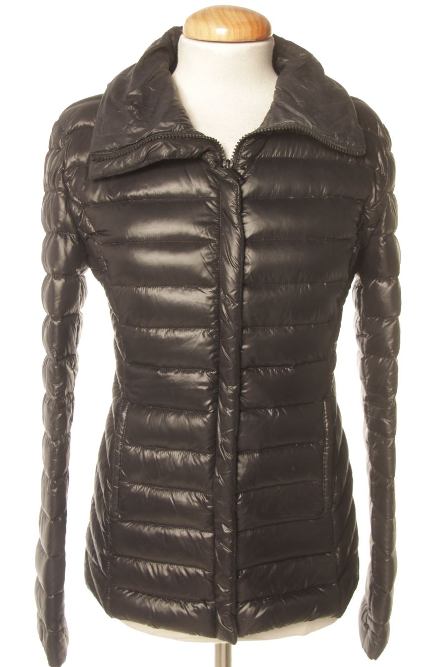 Cazadora de Bonobo Jean de la talla S, de color negro