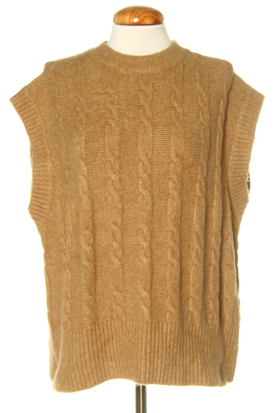 Pull Zara de la taille M, de couleur beige