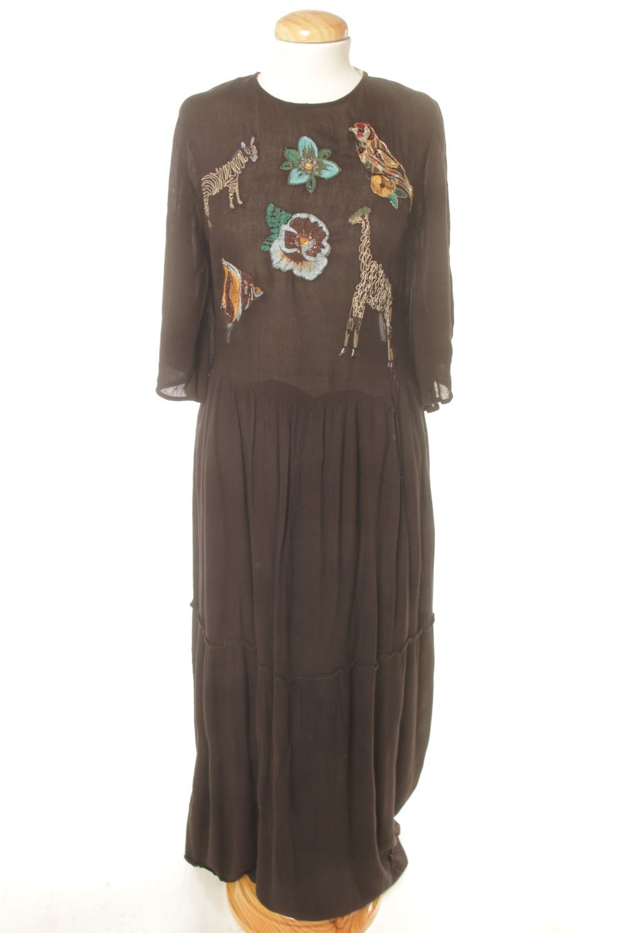 Vestido casual de Zara de la talla S, de color negro