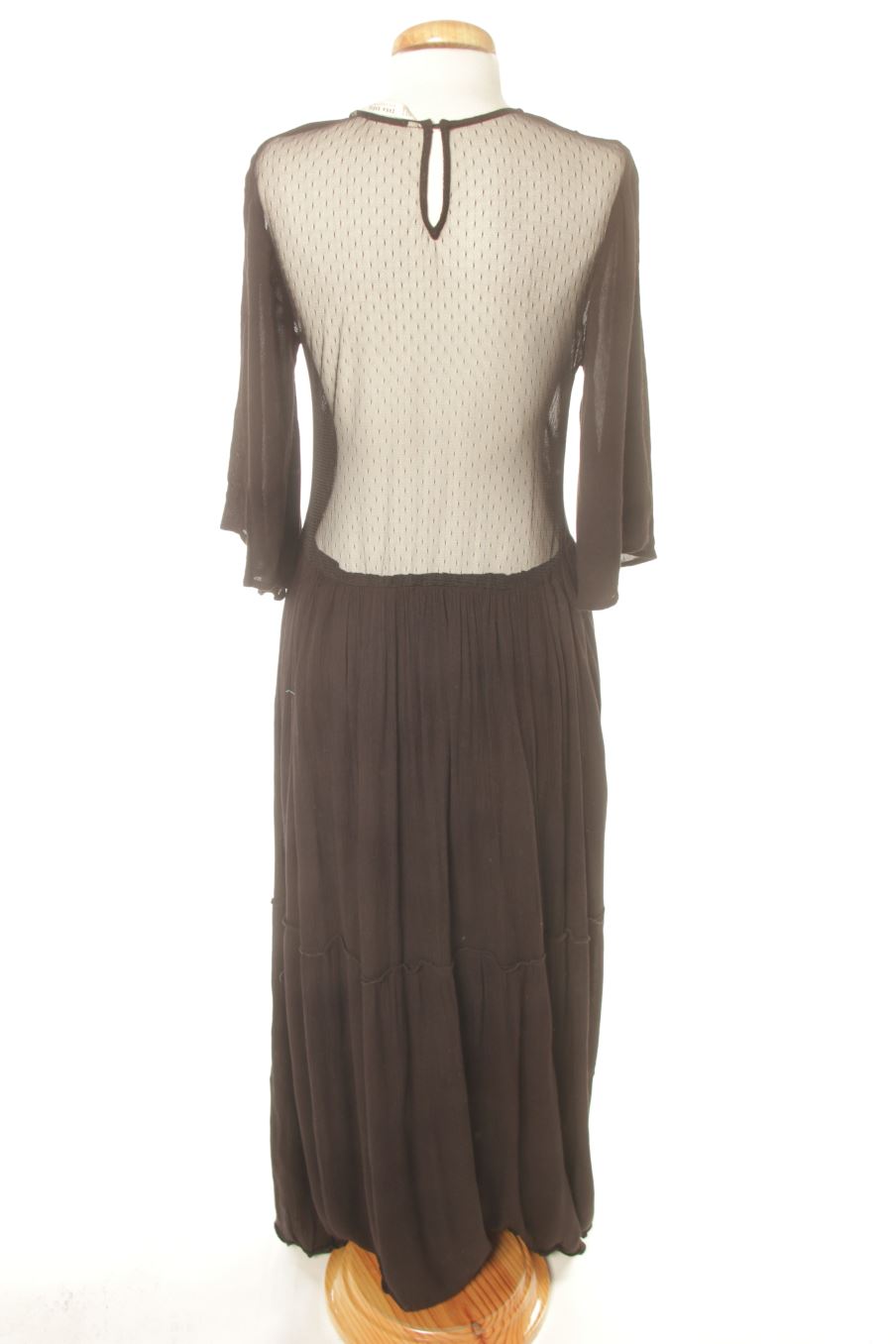 Vestido casual de Zara de la talla S, de color negro