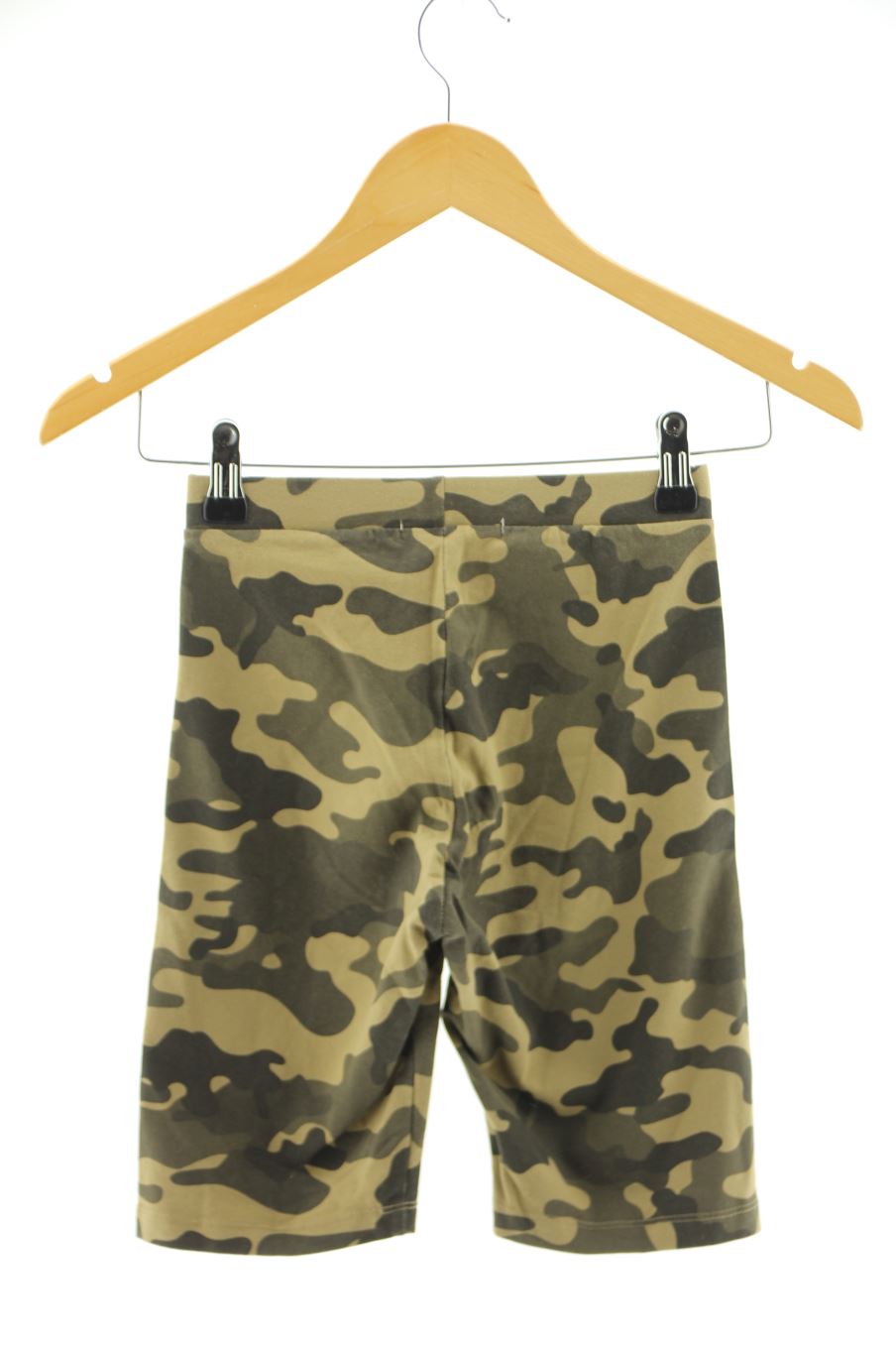 Pantalones cortos de deporte de Pull & Bear de la talla S, de color estampado