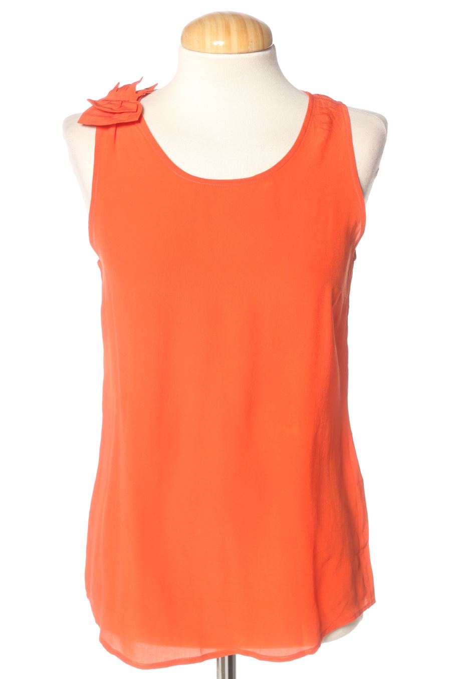 Top Massimo Dutti de la taille 36, de couleur corail de soie