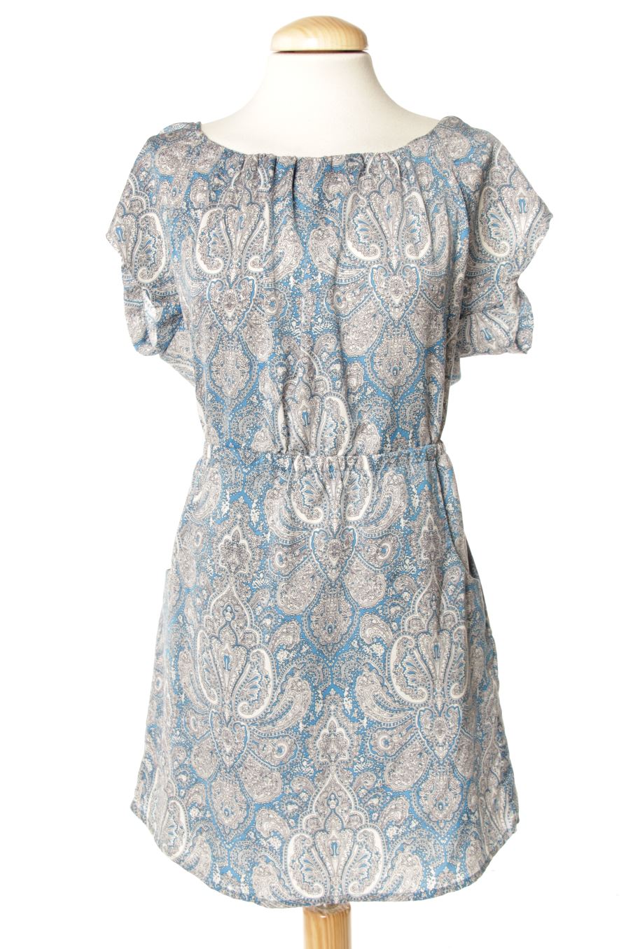 Robe casual Sfera de la taille M, de couleur imprimés