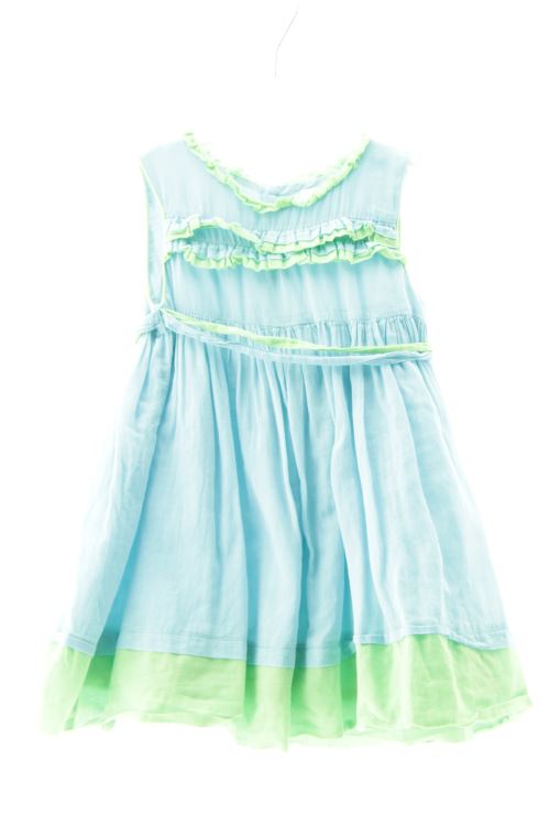 Aufwändiges Kleid