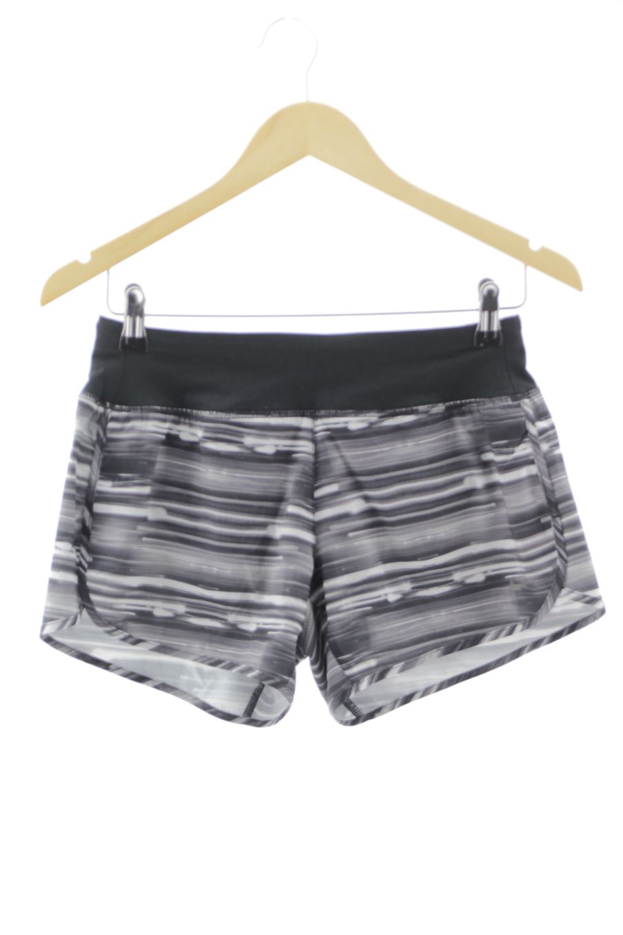 Pantalones cortos de deporte de Nike de la talla XS, de color gris