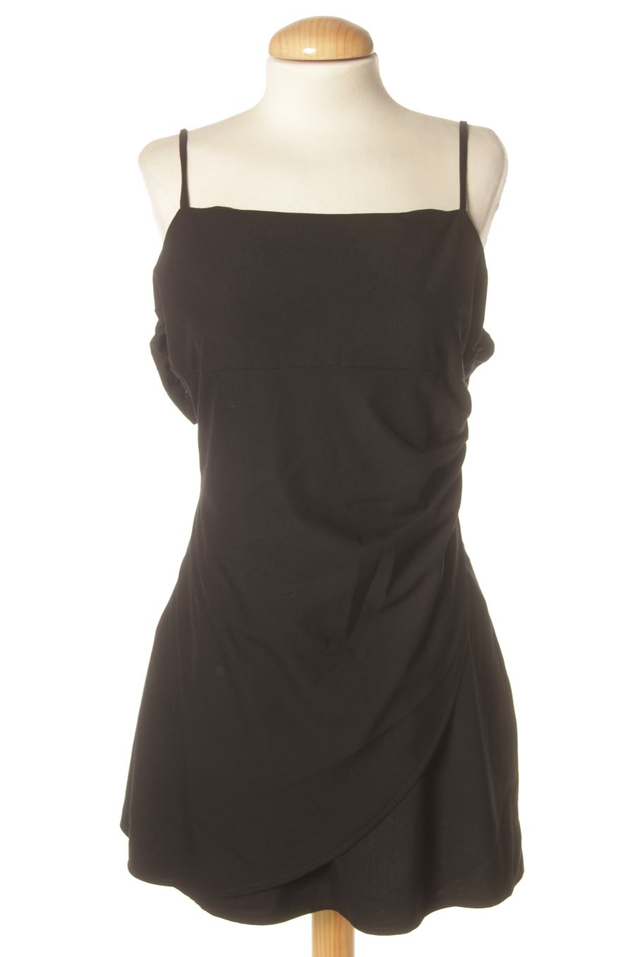 Robe casual Zara de la taille S, de couleur noir