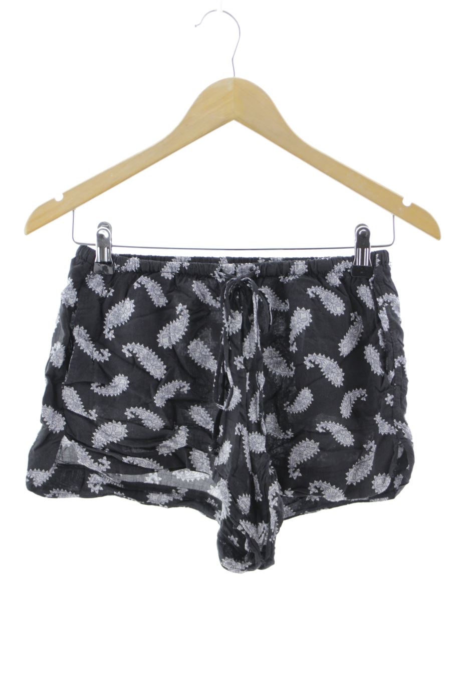 Shorts Brandy Melville de la taille S, de couleur noir