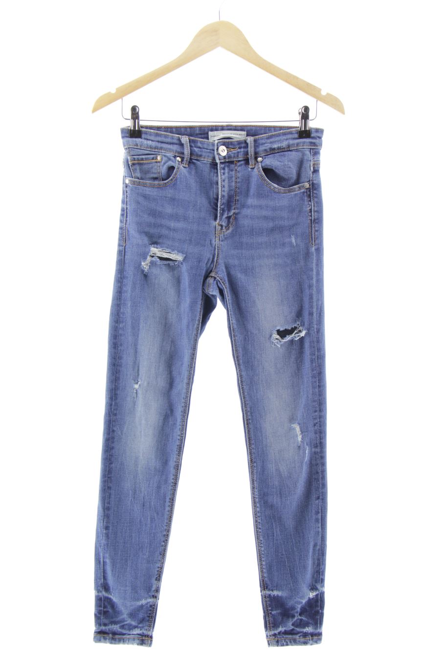 Vaquero de Stradivarius de la talla 36, de color azul de ropa vaquera