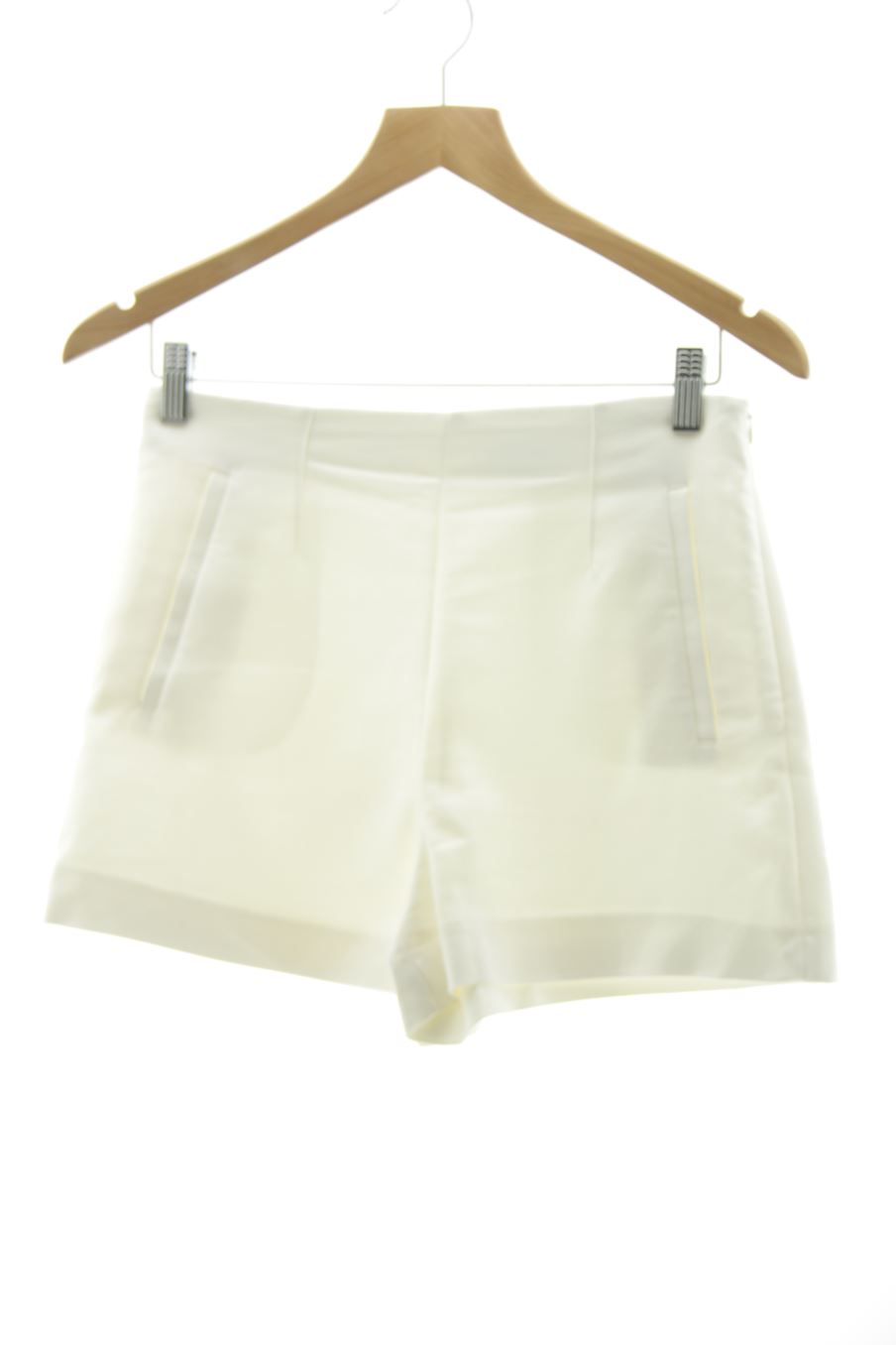 Pantalón corto de Zara de la talla S, de color beige