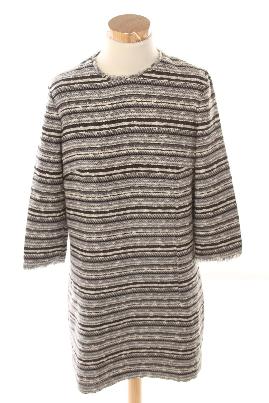 Robe casual Mango de la taille M, de couleur imprimés