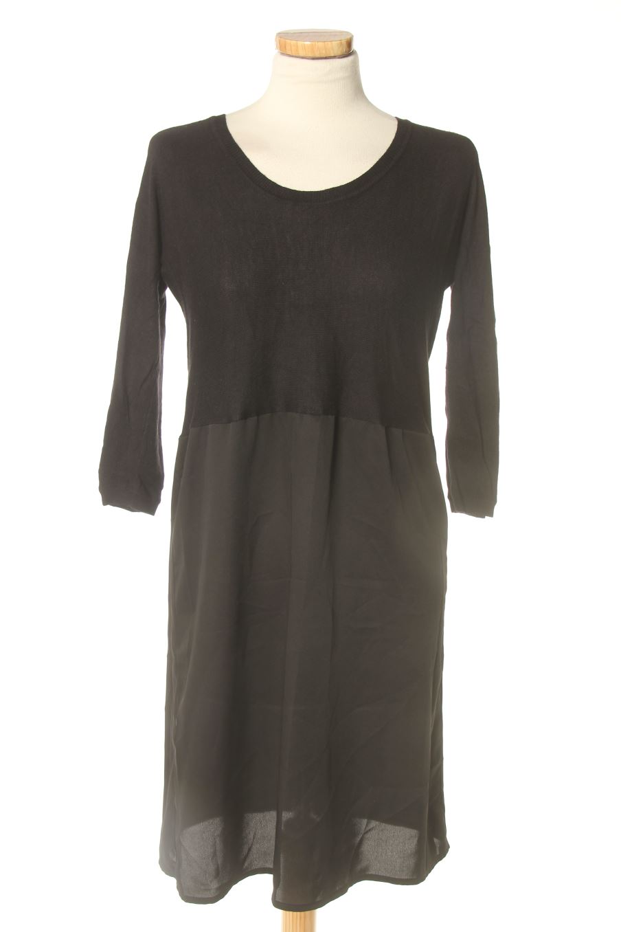 Vestito casual de Mango de la talla S, de color nero