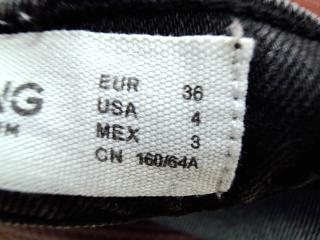 Jeans Mango de la taille 36, de couleur gris de denim