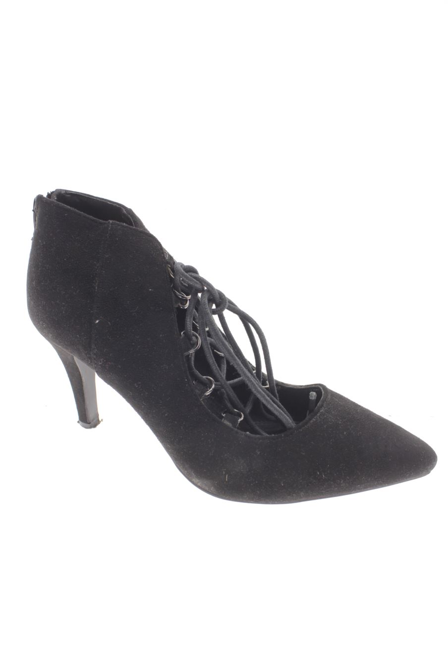 Zapatos de tacon de Tino Gonzalez de la talla 39, de color negro de