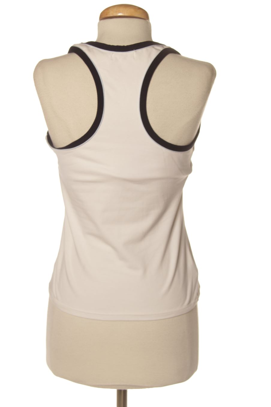 Top deportivo de Zara de la talla M, de color blanco