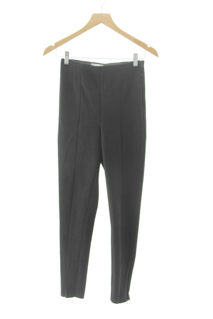 Pantalon Zara de la taille S, de couleur noir