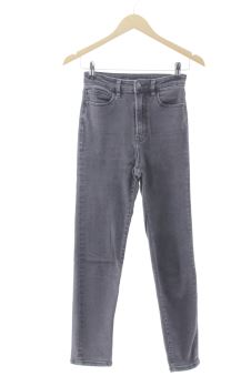 Jeans 34 Stradivarius, foto 1 di 2