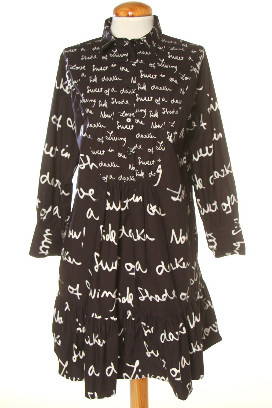Robe casual Desigual de la taille M, de couleur imprimés