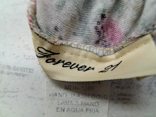 Robe casual Forever 21 de la taille 38, de couleur fleurs
