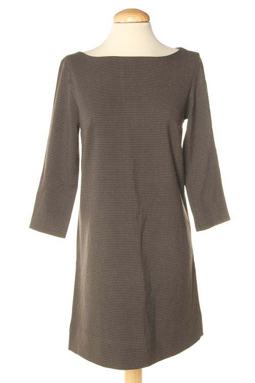 Einfaches Kleid
