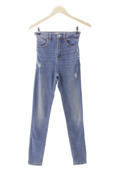 Jeans 34 Stradivarius, foto 1 di 2