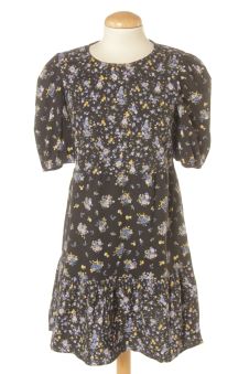 Vestido casual M Stradivarius, foto 1 de 2