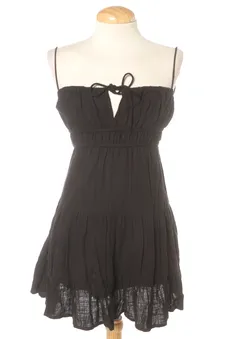 Robe de jour XS Bershka, photo 1 sur 2