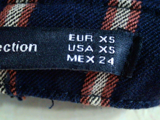 Pantalon Stradivarius de la taille XS, de couleur rayures