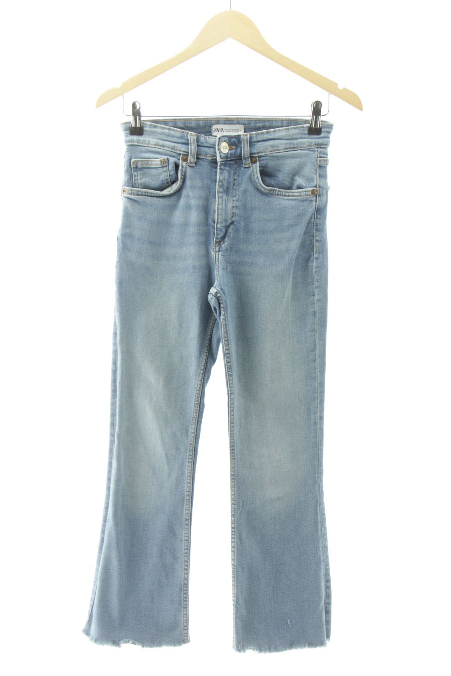 Jeans Zara de la taille 36, de couleur bleu de denim