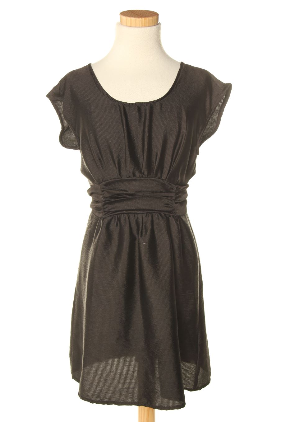 Robe casual H&M de la taille 34, de couleur noir