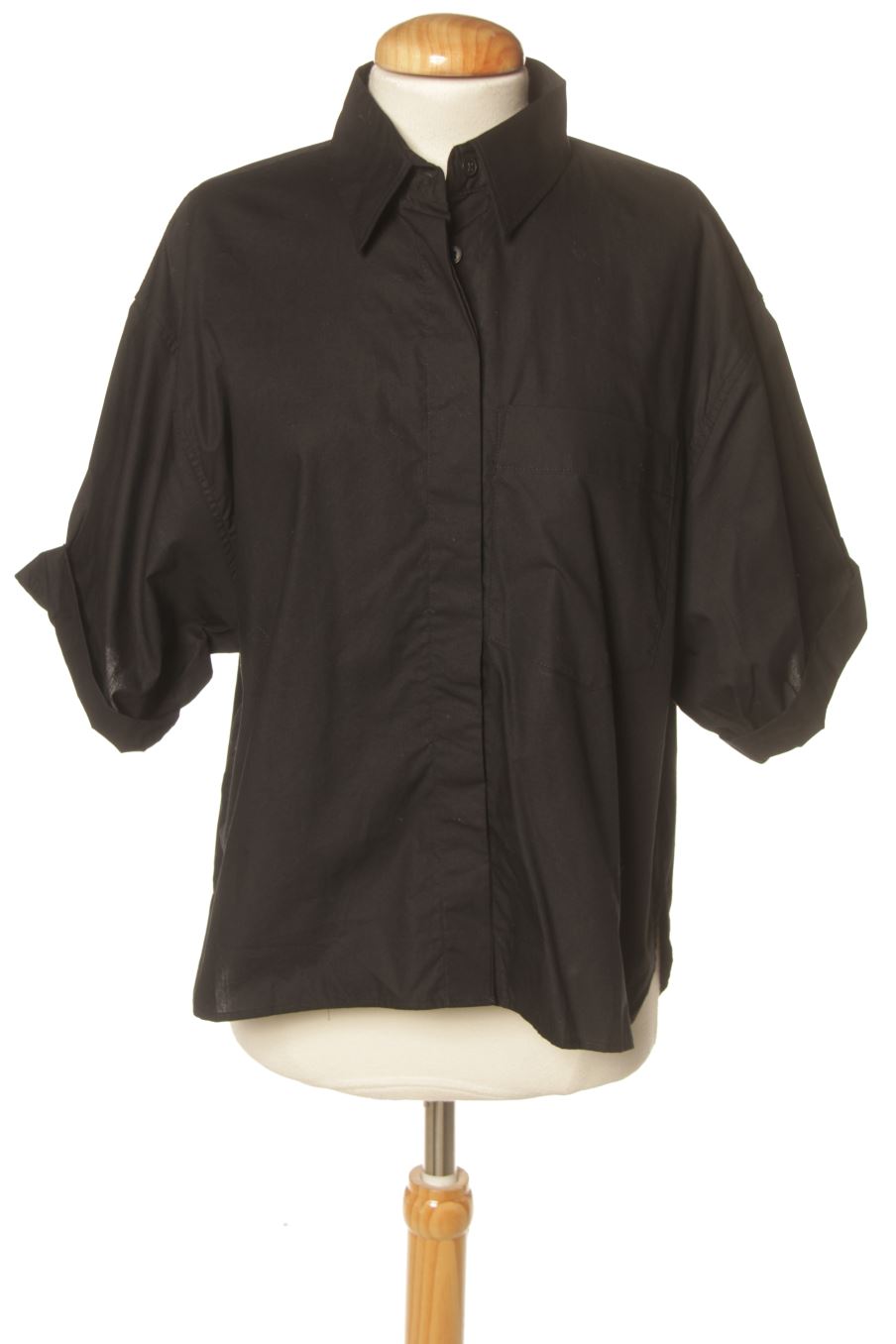 Chemise Zara de la taille S, de couleur noir