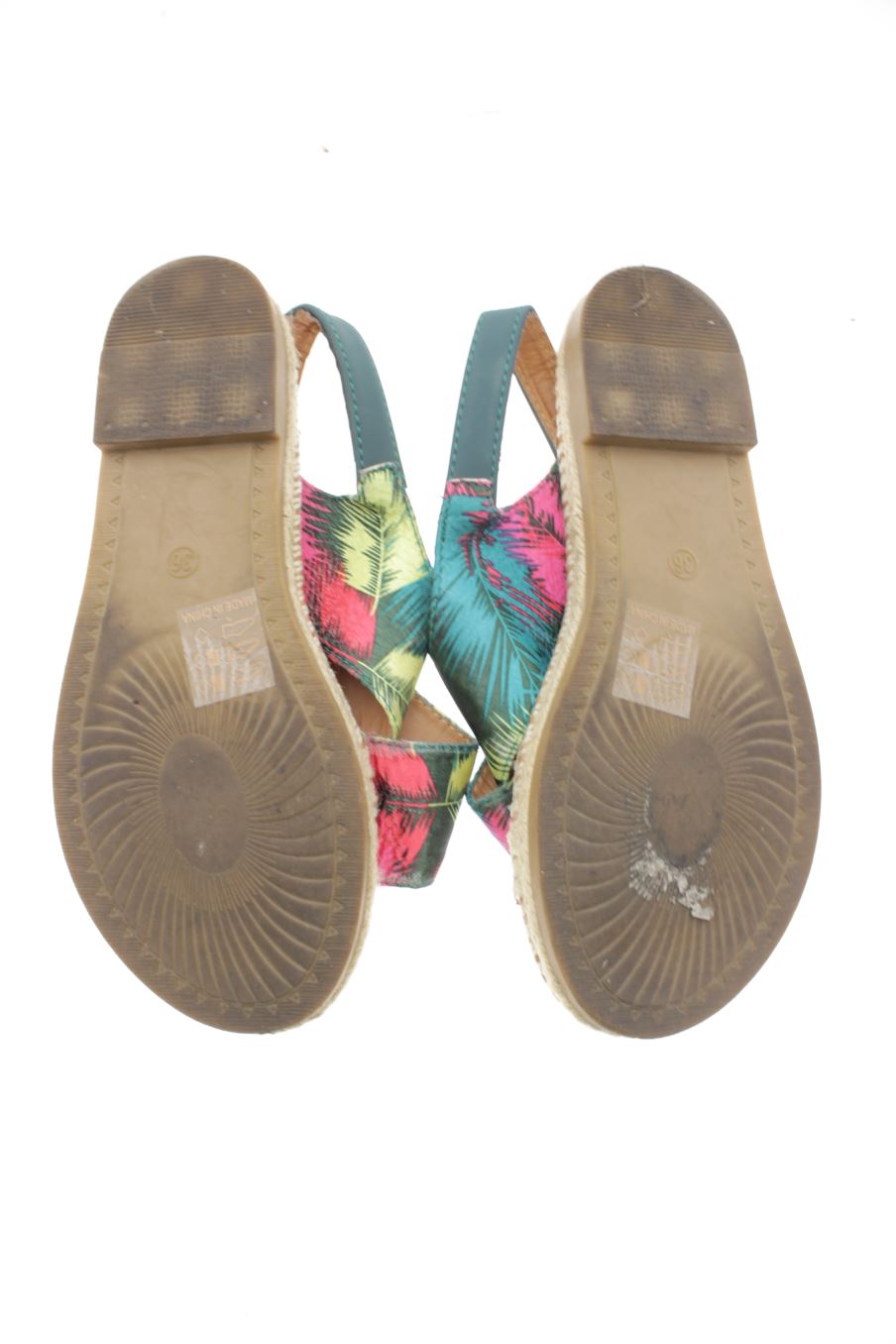 Sandalias planas de Bosanova de la talla 36, de color estampado de