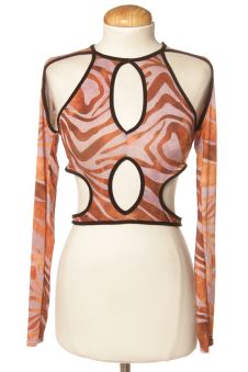 Aufwändiges Top 36 PRETTYLITTLETHING