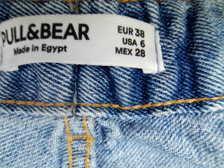 Jeans Pull & Bear de la taille 38, de couleur bleu de denim