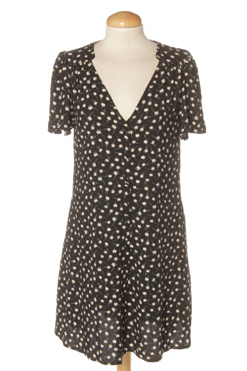 Einfaches Kleid