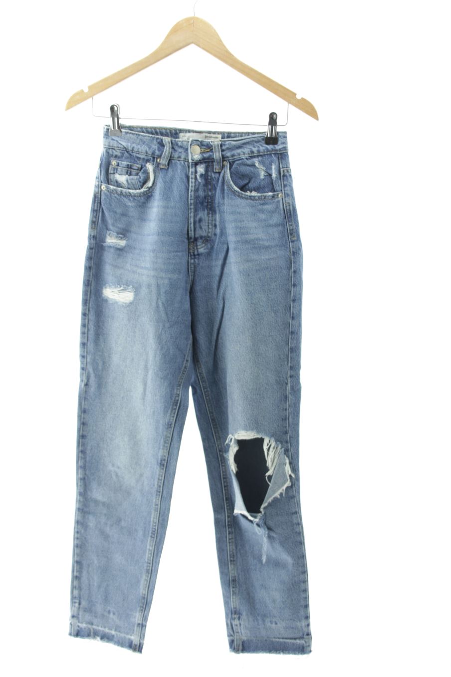 Jeans Stradivarius de la taille 34, de couleur bleu de denim