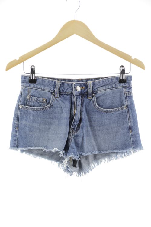 Pantalón corto