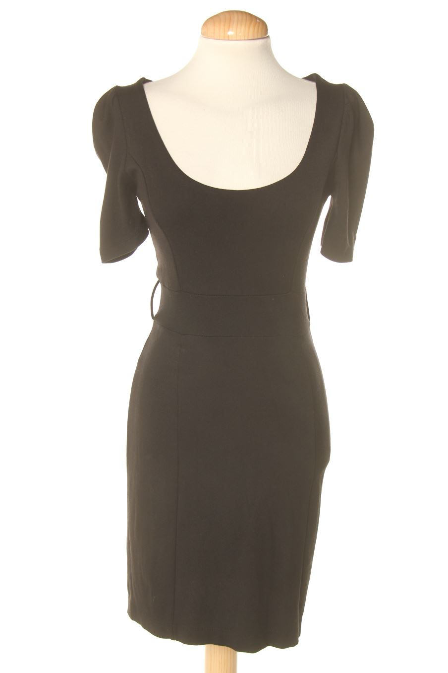 Robe casual H&M de la taille S, de couleur noir