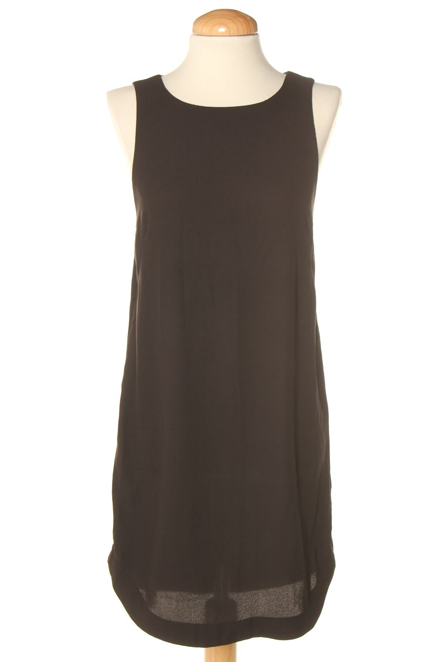 Robe casual H&M de la taille 34, de couleur noir