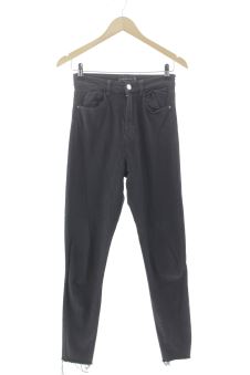 Jeans 36 Stradivarius, foto 1 di 2