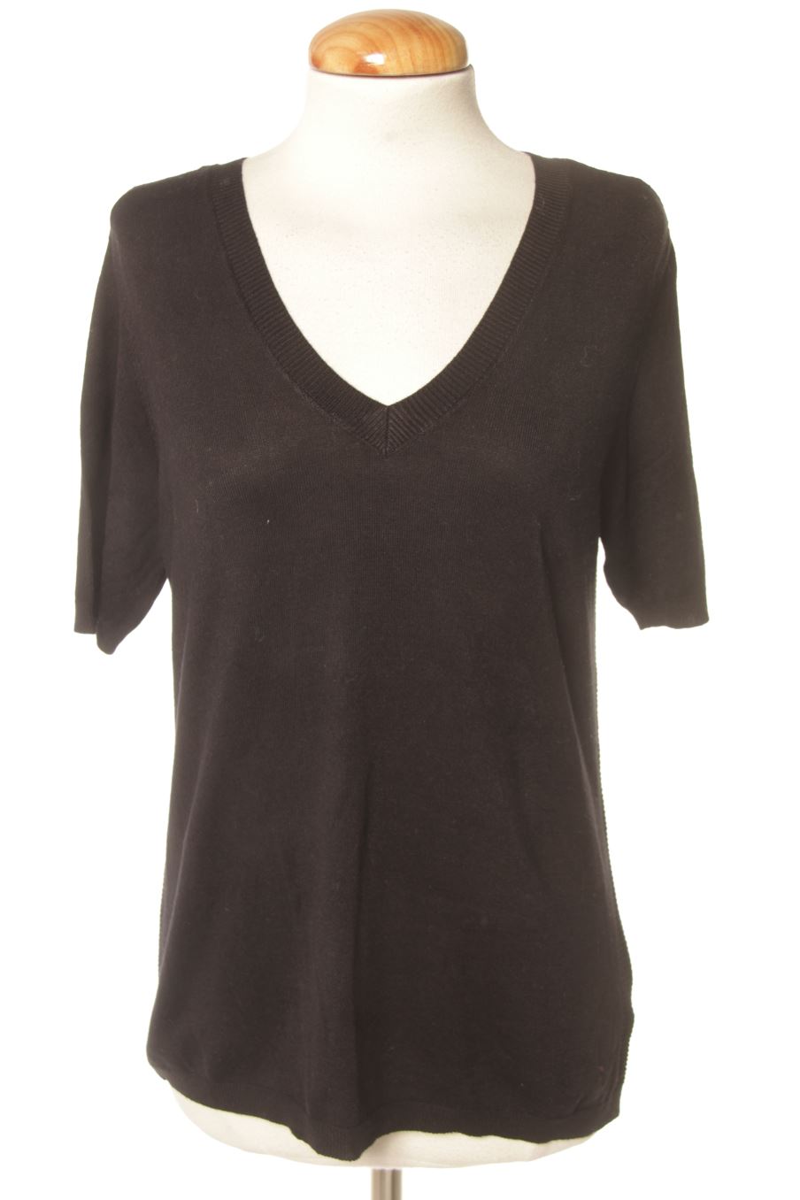 Pull Monoprix de la taille S, de couleur noir