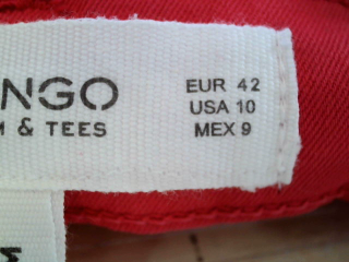 Jeans Mango de la taille 42, de couleur rose de denim